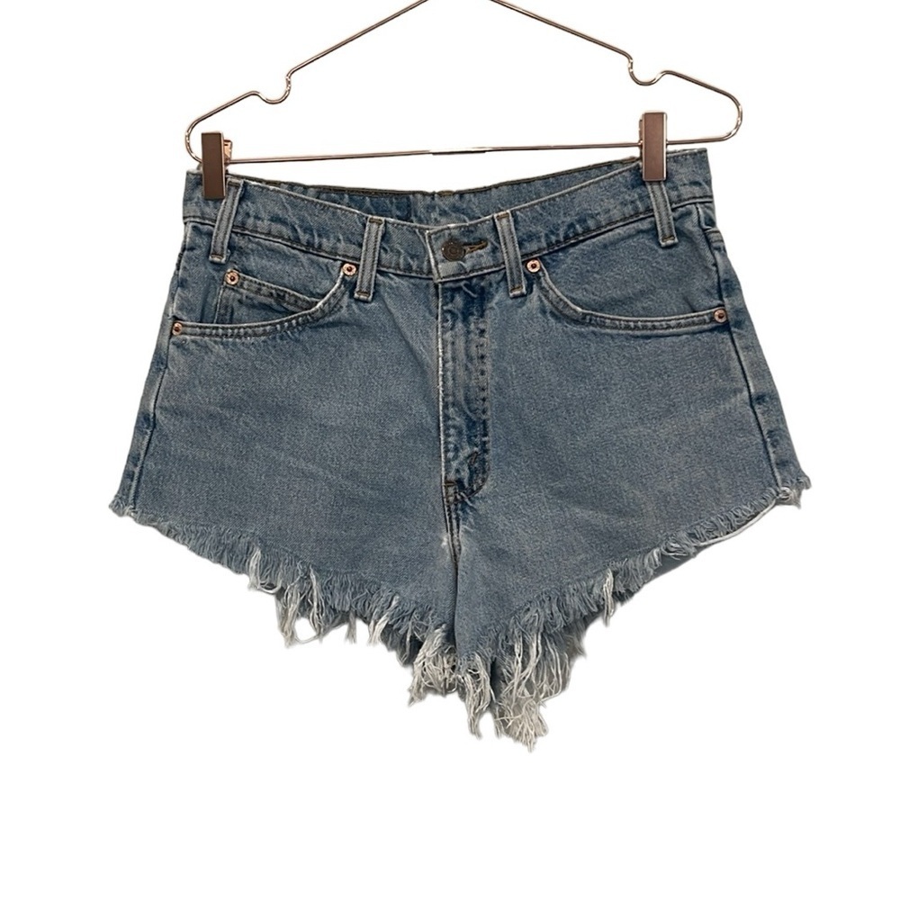 Vintage Levi’s Orange Tab Jean Cut-off shorts - Picture 6 of 16